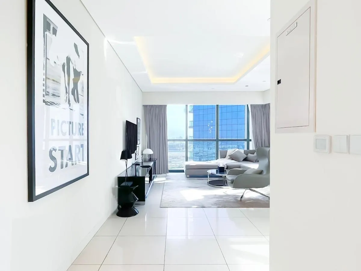 2Br Apartment In Paramount Tower Dubai